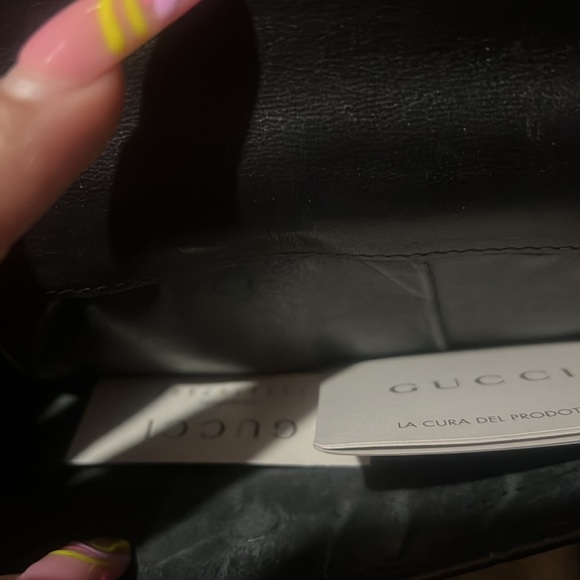 Gucci Authentic black bi fold wallet - Picture 10 of 10